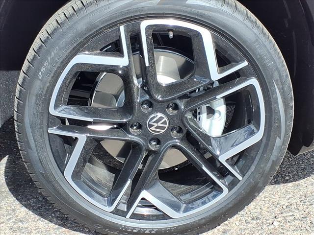 new 2026 Volkswagen Tiguan car, priced at $46,207
