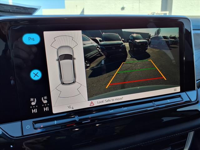 new 2025 Volkswagen Atlas car, priced at $45,091
