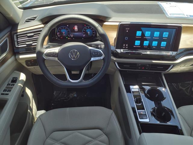 new 2024 Volkswagen Atlas car, priced at $45,965