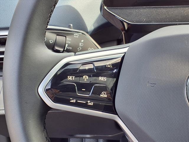 new 2025 Volkswagen ID.4 car, priced at $50,666