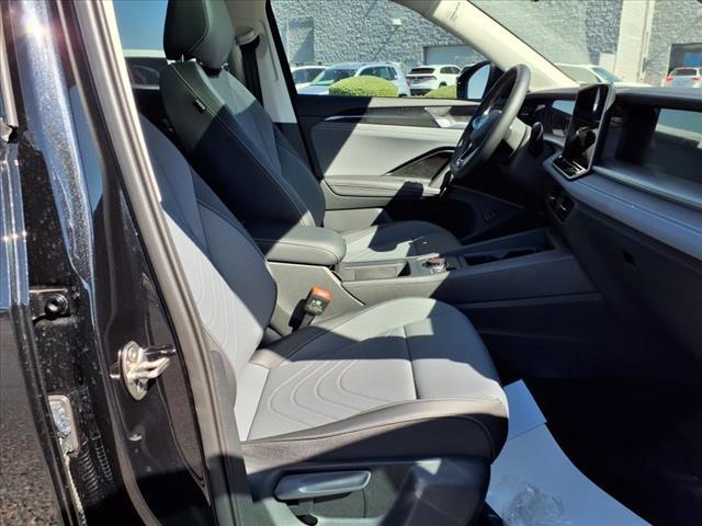 new 2025 Volkswagen Tiguan car, priced at $34,920