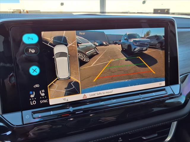 new 2025 Volkswagen Atlas car, priced at $55,189