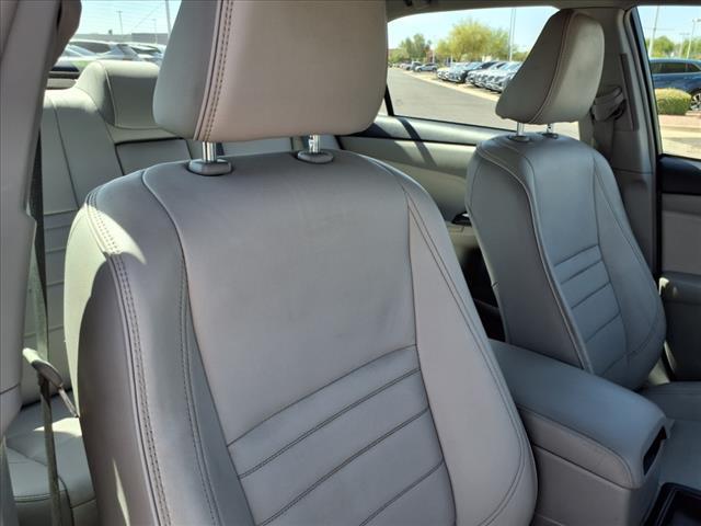 used 2016 Toyota Camry Hybrid car, priced at $18,999