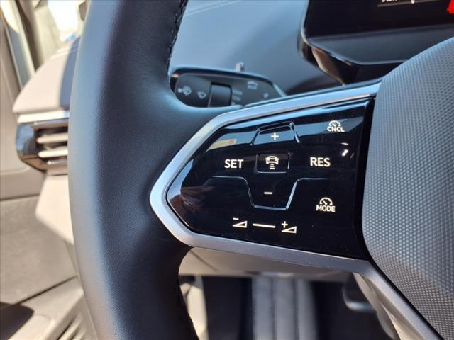 new 2025 Volkswagen ID.4 car, priced at $50,566