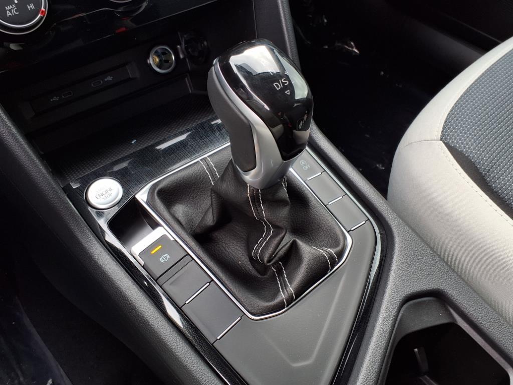 new 2025 Volkswagen Taos car, priced at $25,163