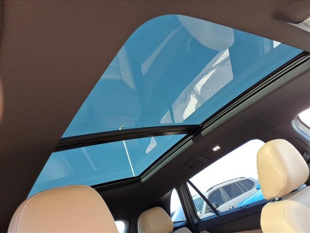 new 2026 Volkswagen Atlas Cross Sport car, priced at $51,116