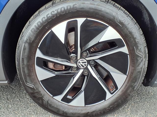used 2021 Volkswagen ID.4 car, priced at $20,998