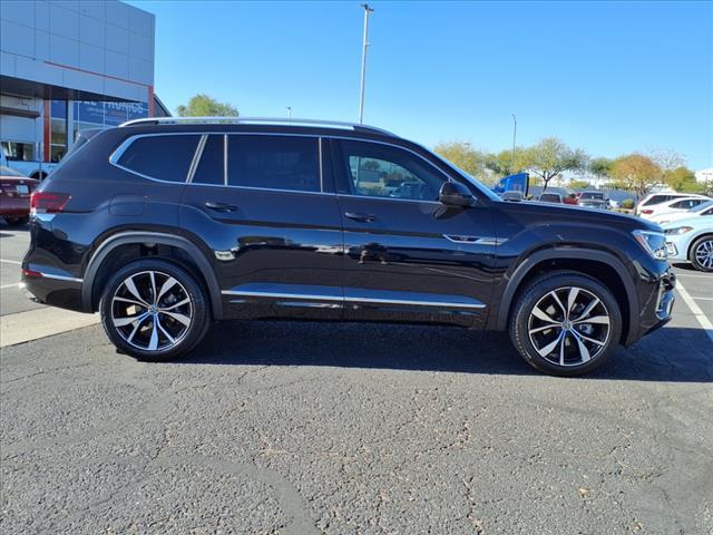 new 2025 Volkswagen Atlas car, priced at $53,804