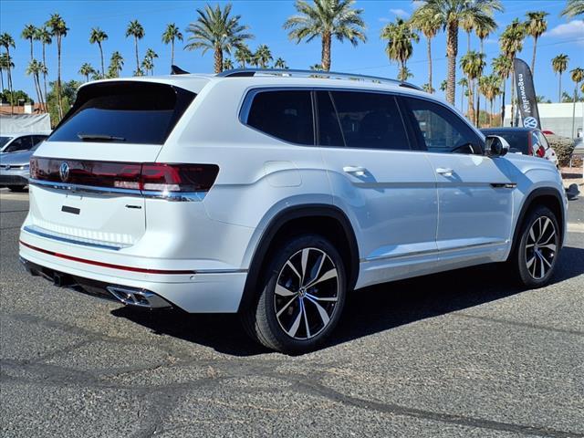 new 2025 Volkswagen Atlas car, priced at $54,714