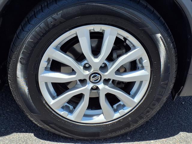 used 2018 Nissan Rogue car, priced at $17,999
