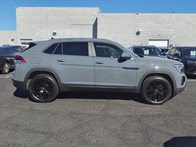 new 2024 Volkswagen Atlas Cross Sport car, priced at $43,959