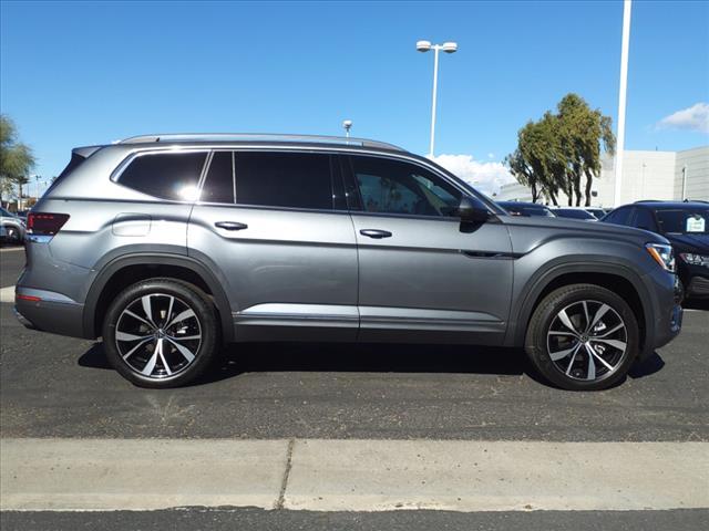 new 2024 Volkswagen Atlas car, priced at $53,408