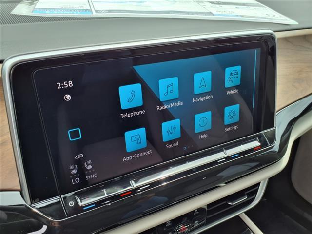 new 2026 Volkswagen Atlas car, priced at $46,198