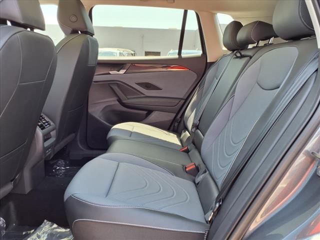 new 2025 Volkswagen Tiguan car, priced at $35,787