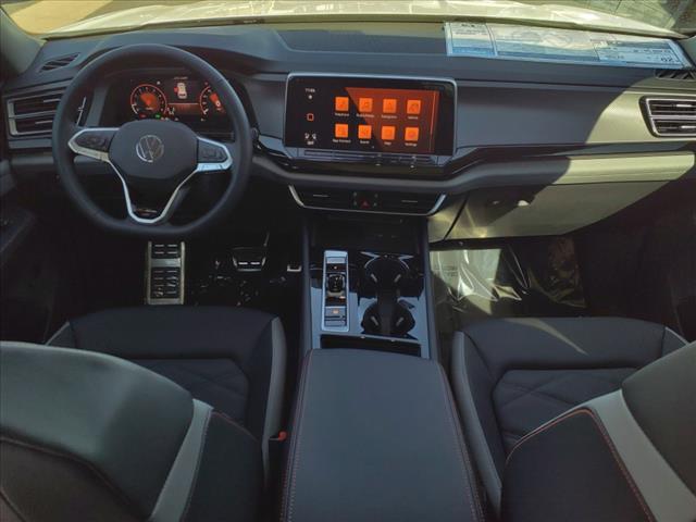 new 2025 Volkswagen Atlas car, priced at $48,454