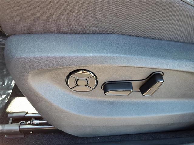 new 2025 Volkswagen Tiguan car, priced at $37,097