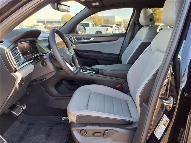 new 2026 Volkswagen Atlas Cross Sport car, priced at $51,421