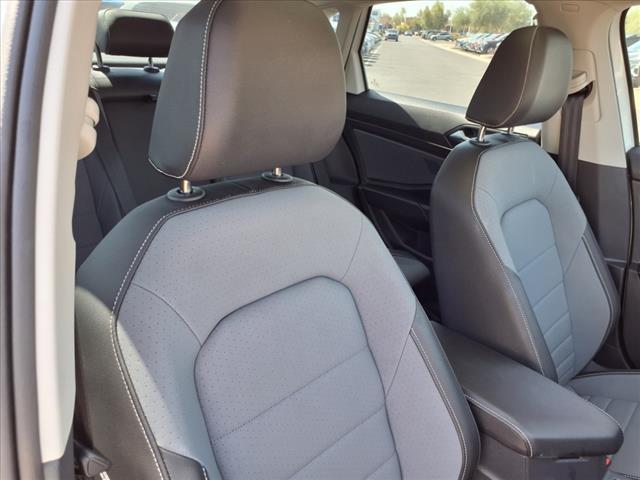 used 2025 Volkswagen Jetta car, priced at $25,998