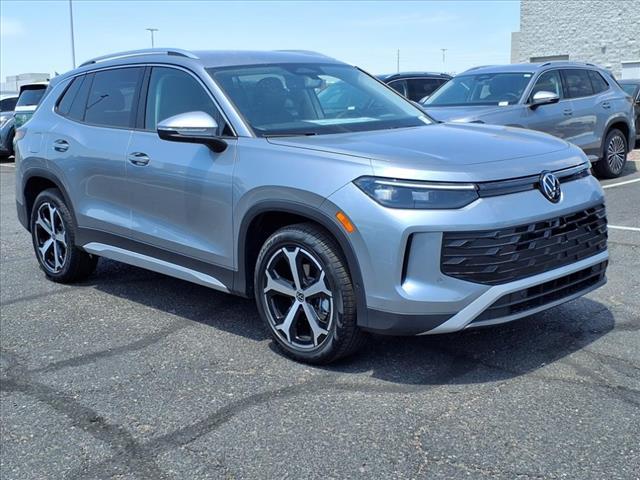 new 2025 Volkswagen Tiguan car, priced at $32,966