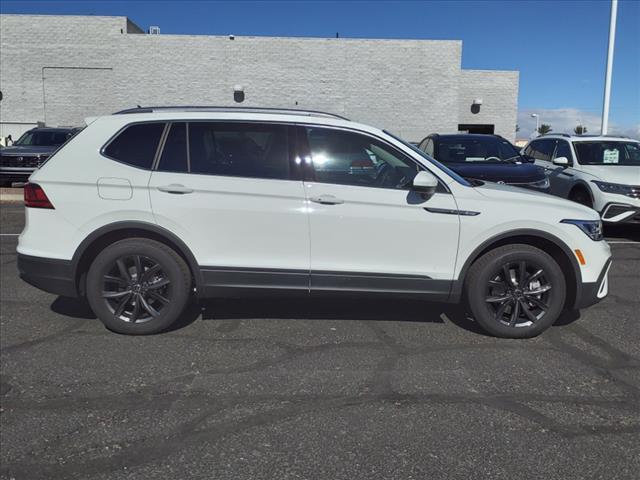 new 2024 Volkswagen Tiguan car, priced at $32,686