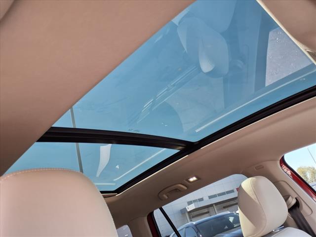 new 2025 Volkswagen Atlas car, priced at $45,121