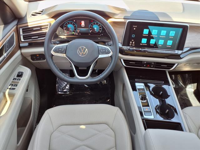 new 2025 Volkswagen Atlas car, priced at $45,121