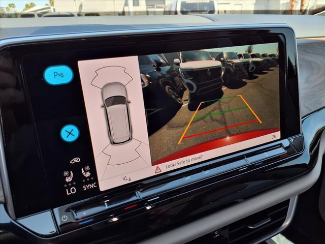 new 2025 Volkswagen Atlas car, priced at $45,121