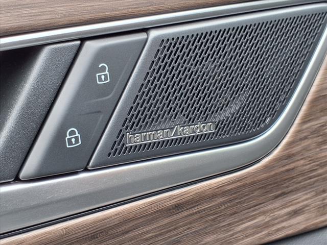 new 2025 Volkswagen Atlas car, priced at $54,539
