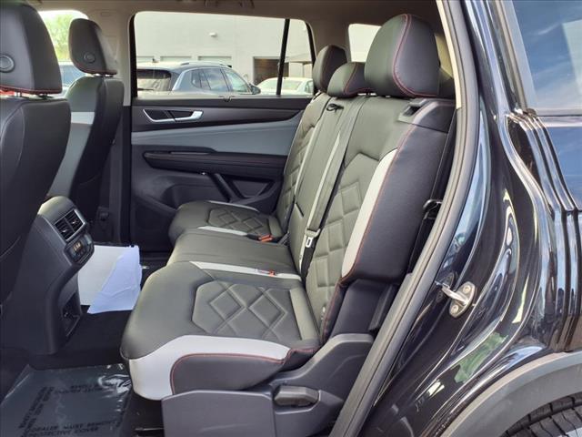 new 2025 Volkswagen Atlas car, priced at $44,951