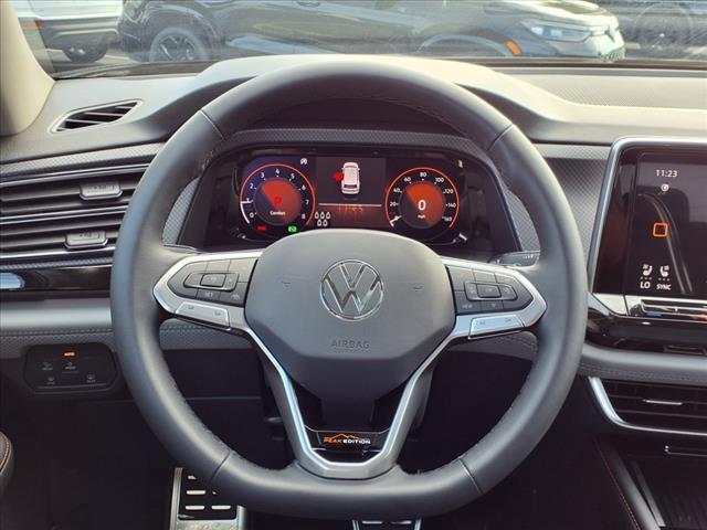 new 2025 Volkswagen Atlas car, priced at $45,451