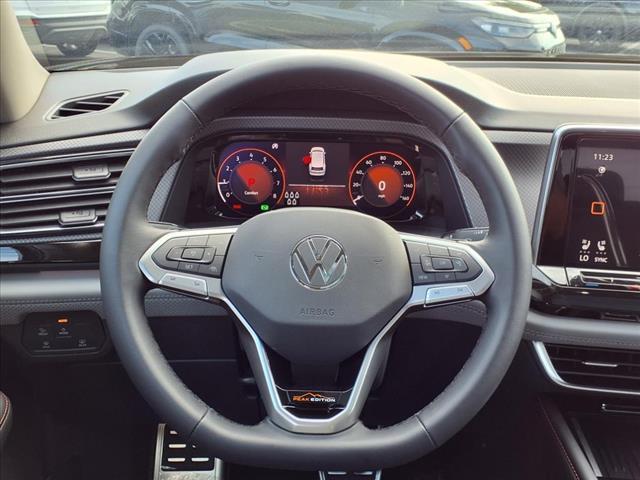 new 2025 Volkswagen Atlas car, priced at $44,951