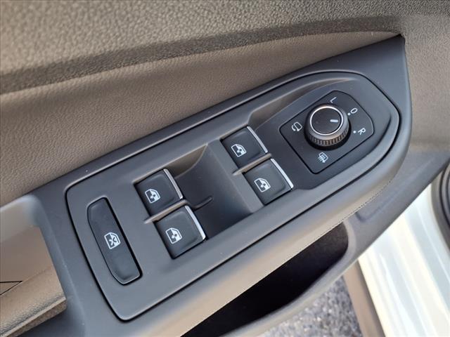 new 2025 Volkswagen Golf GTI car, priced at $42,198