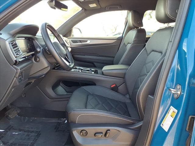 used 2025 Volkswagen Atlas Cross Sport car, priced at $35,998