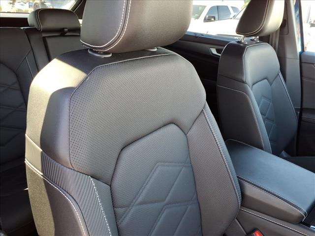 used 2025 Volkswagen Atlas Cross Sport car, priced at $35,998