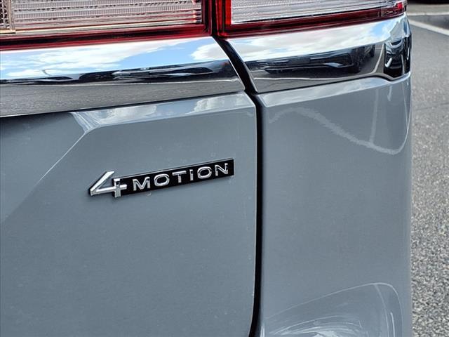 new 2025 Volkswagen Atlas car, priced at $55,189