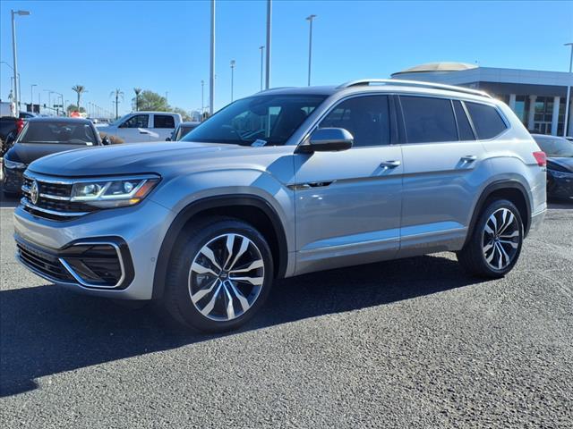 used 2023 Volkswagen Atlas car, priced at $40,998