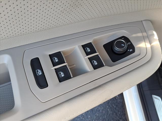 new 2026 Volkswagen Atlas car, priced at $47,246