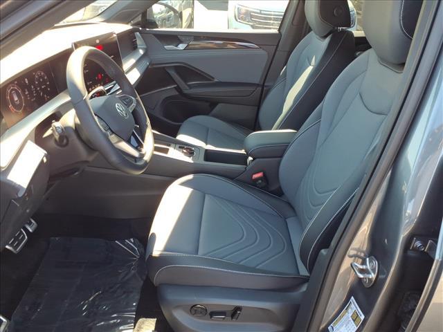 new 2026 Volkswagen Tiguan car, priced at $39,012