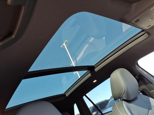 new 2026 Volkswagen Tiguan car, priced at $39,012