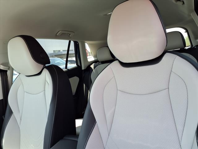 new 2025 Volkswagen Tiguan car, priced at $34,921