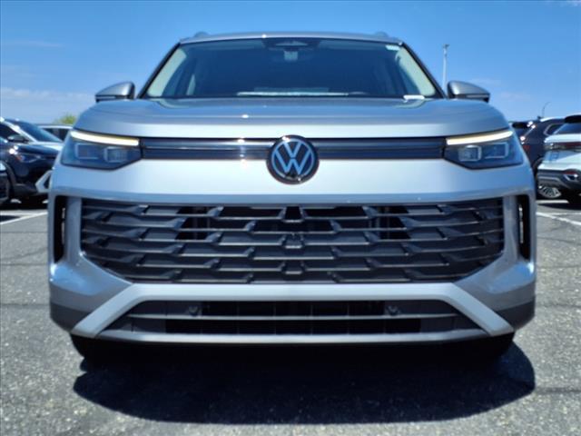 new 2025 Volkswagen Tiguan car, priced at $30,921