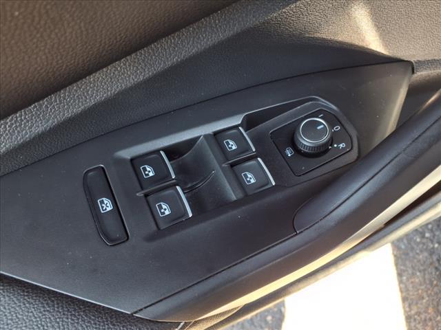 used 2023 Volkswagen Jetta car, priced at $21,998