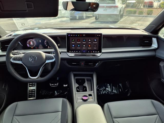 new 2025 Volkswagen Tiguan car, priced at $38,553