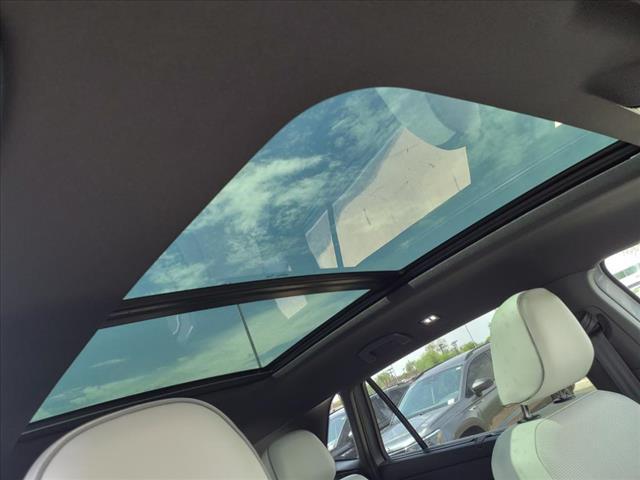 new 2025 Volkswagen Atlas Cross Sport car, priced at $51,286