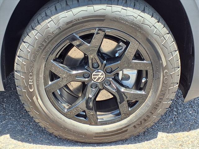 new 2025 Volkswagen Atlas car, priced at $47,454