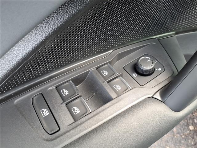 new 2026 Volkswagen Tiguan car, priced at $39,862