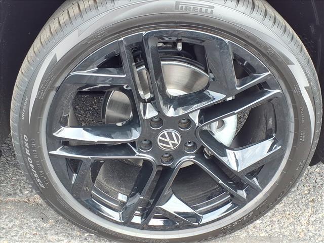 new 2026 Volkswagen Tiguan car, priced at $39,862