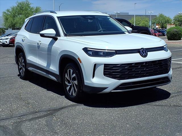 new 2025 Volkswagen Tiguan car, priced at $30,382