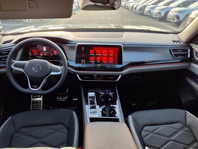 new 2025 Volkswagen Atlas car, priced at $47,214