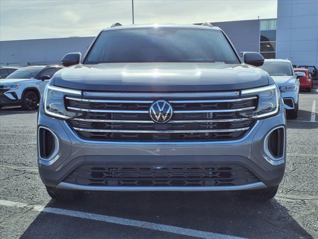 new 2025 Volkswagen Atlas car, priced at $39,125